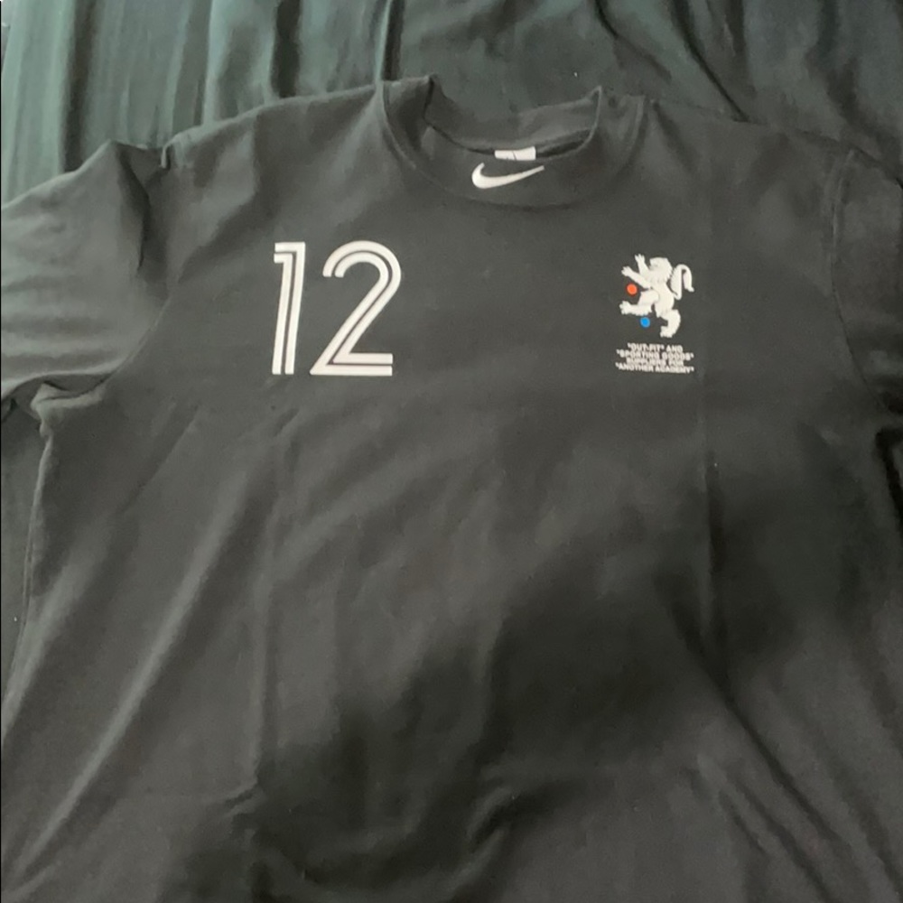 Nike offwhite mercurial tee